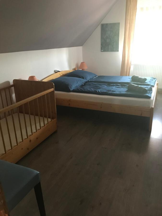 Márta Apartman Balatonalmadi Bagian luar foto